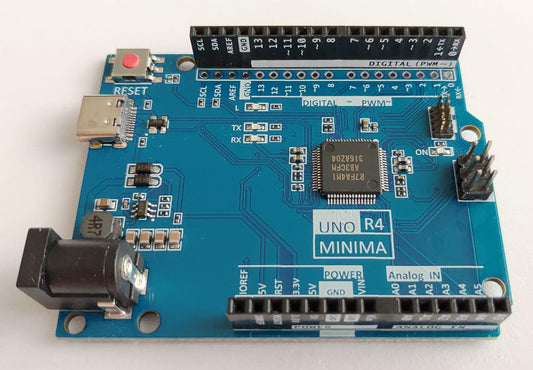 UNO R4 MINIMA 互換開発ボード(Type-C)