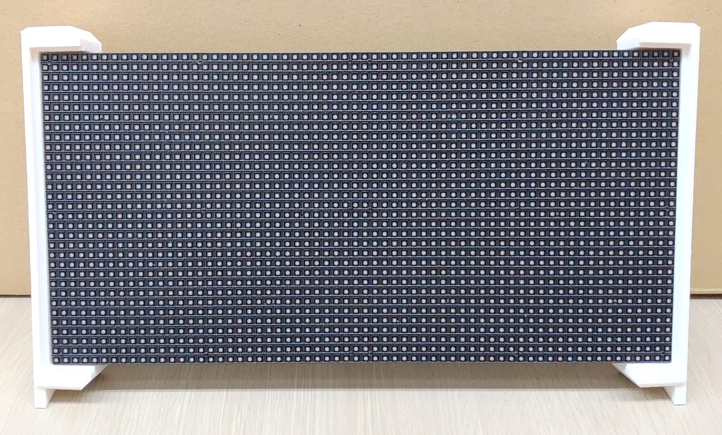 P4 屋内用 RGB LEDマトリックスパネル 64X32ピクセル 256mmx128mm, ABS樹脂製白色スタンドセット