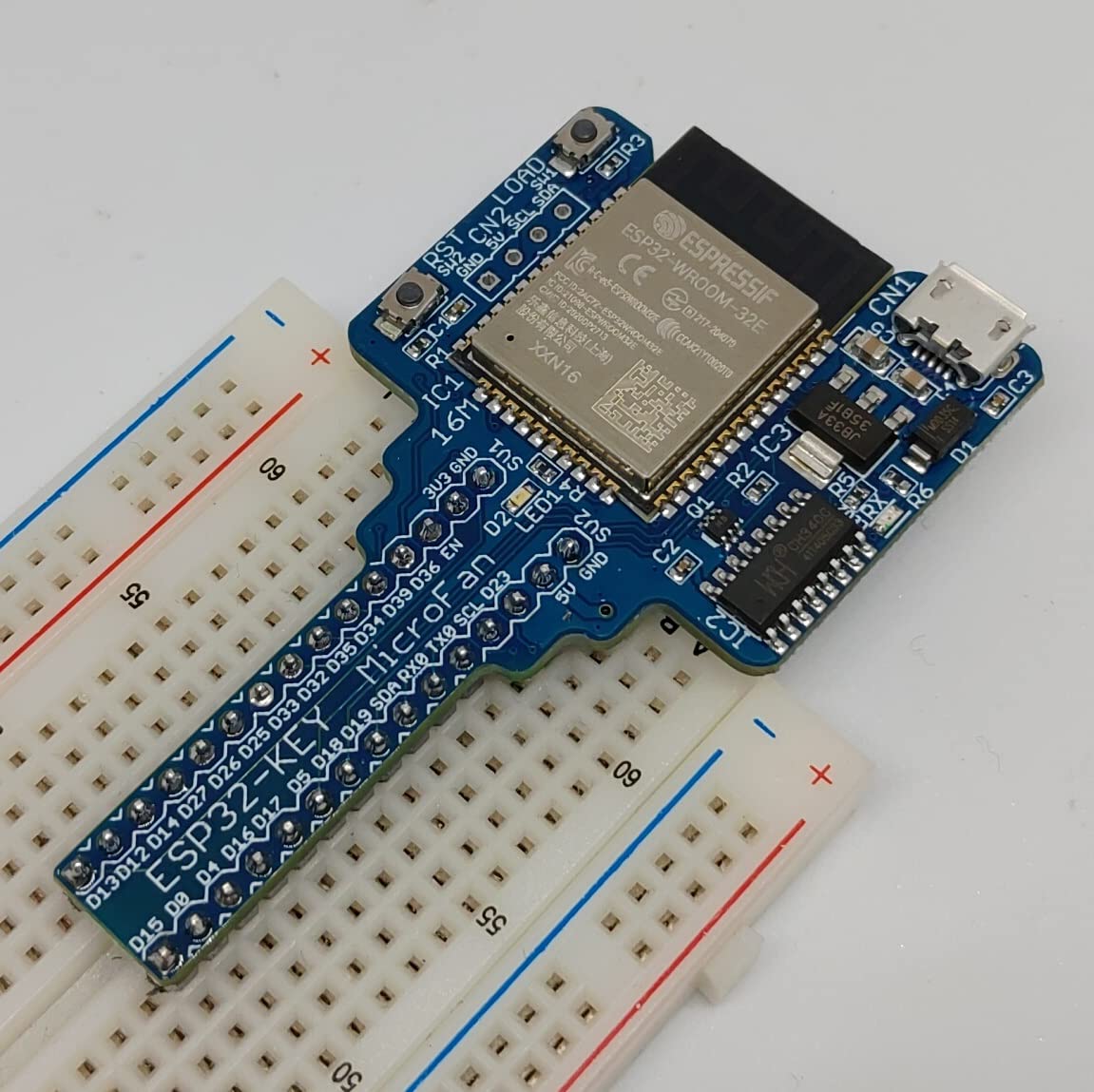 ESP32-KEY-R2A (ESP32-WROOM-32E, 16M 開発ボード) USBインターフェース付き 技適取得済